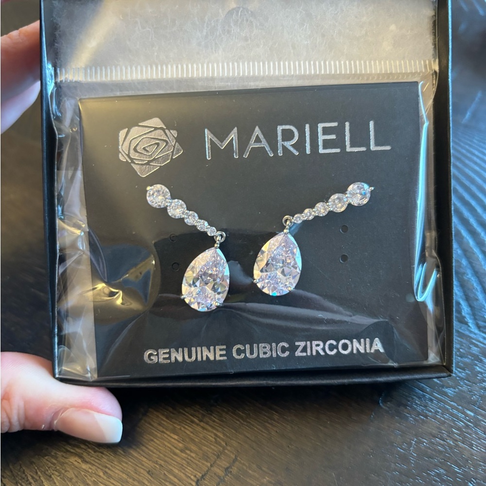 Brand new Mariell cubic zirconia drop earrings